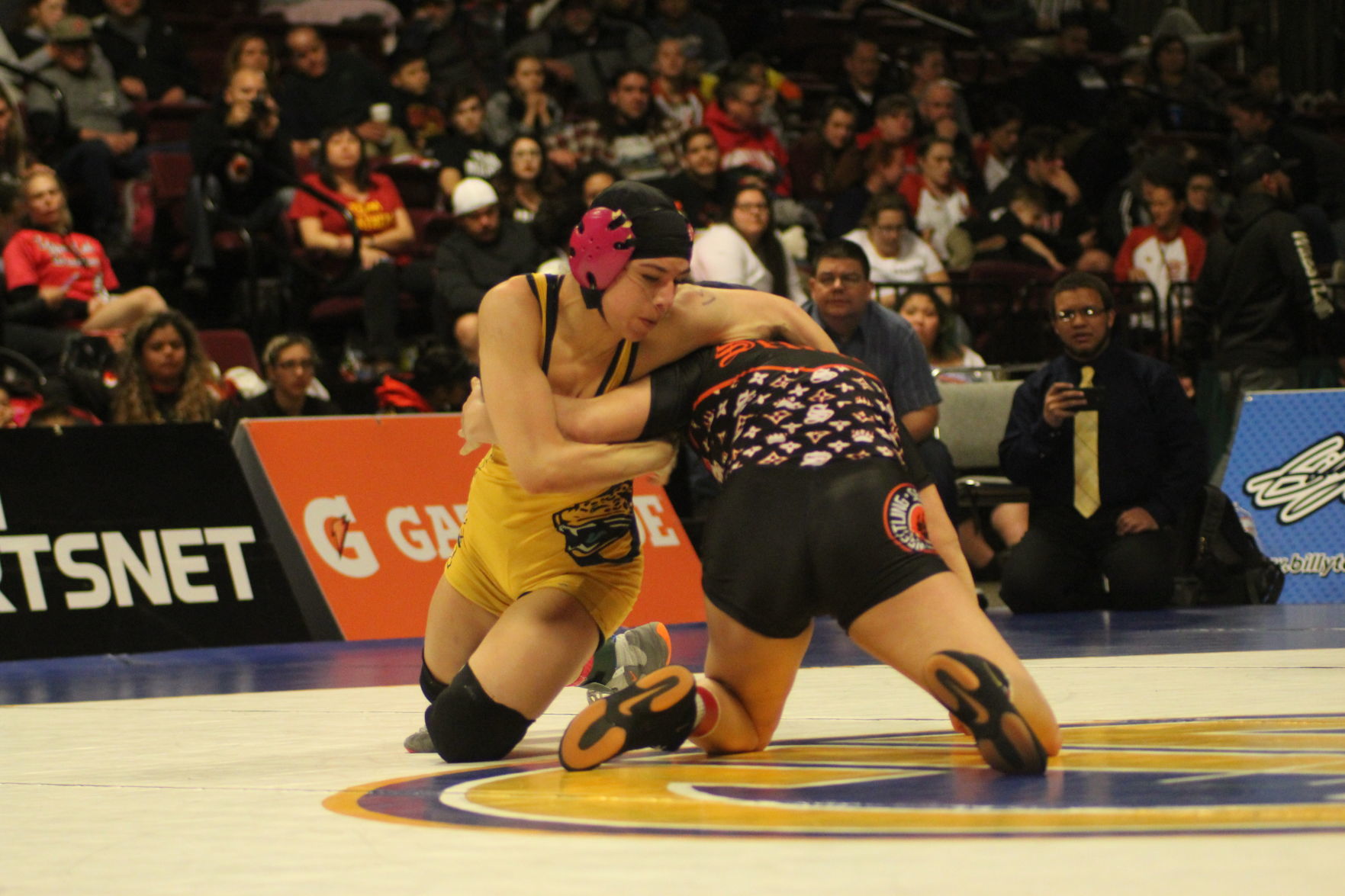 Selma girls wrestling: Jerzie Estrada